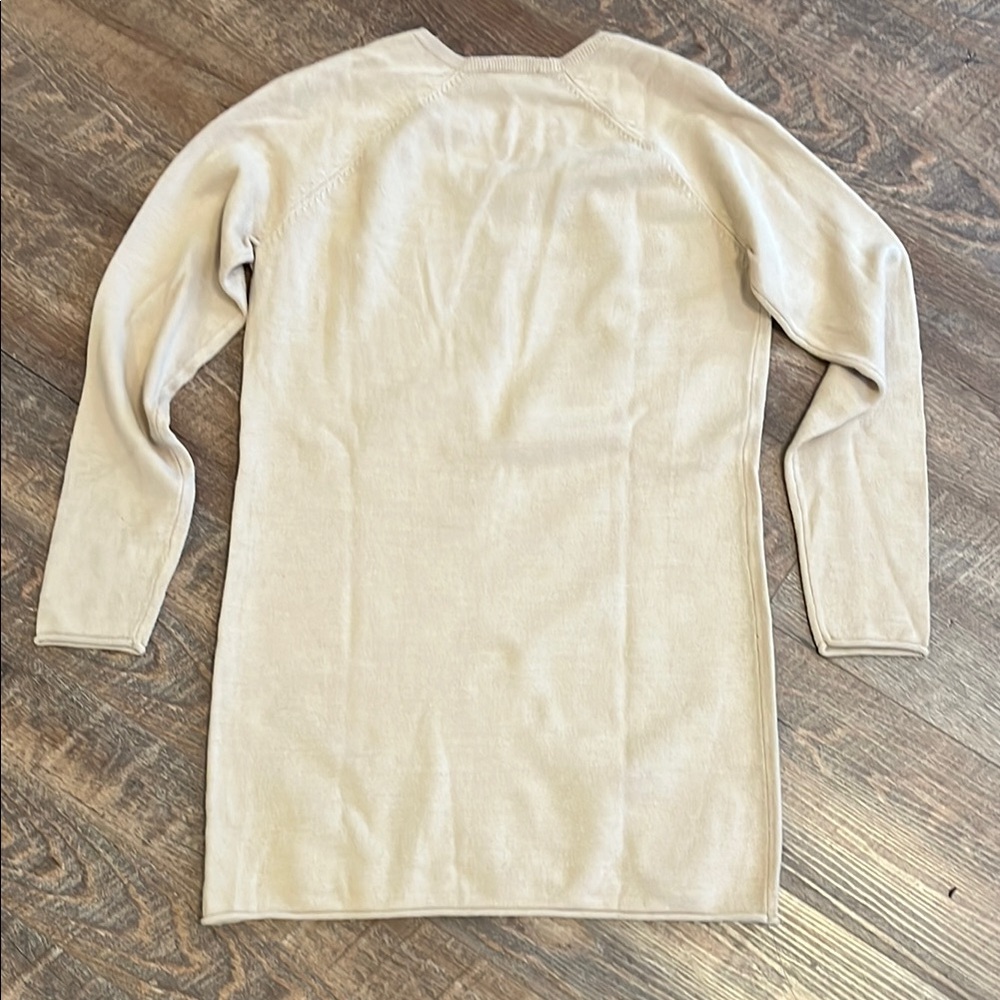 Women’s Cream Sweater - Picture 3 of 3